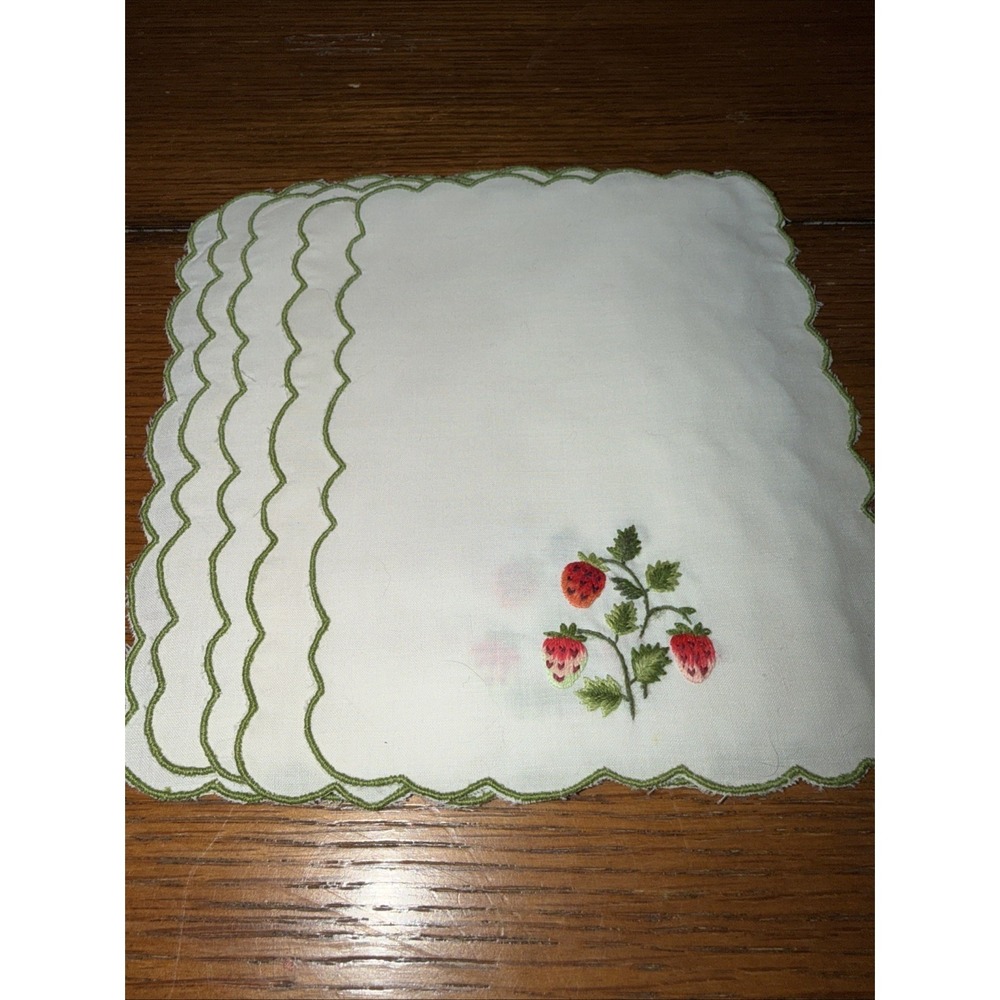 Vtg Handmade Set Of 5 Strawberry Dainty Napkins  5" By 7"